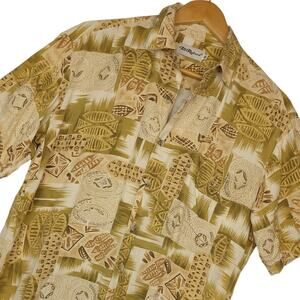 Vintage Tori Richard Men's Short Sleeve Button-Up Hawaiian Shirt Size Small